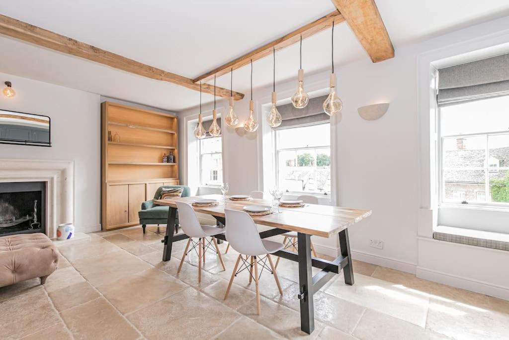 Oxfordshire Living - The Vanbrugh Apartment - Woodstock Eksteriør billede