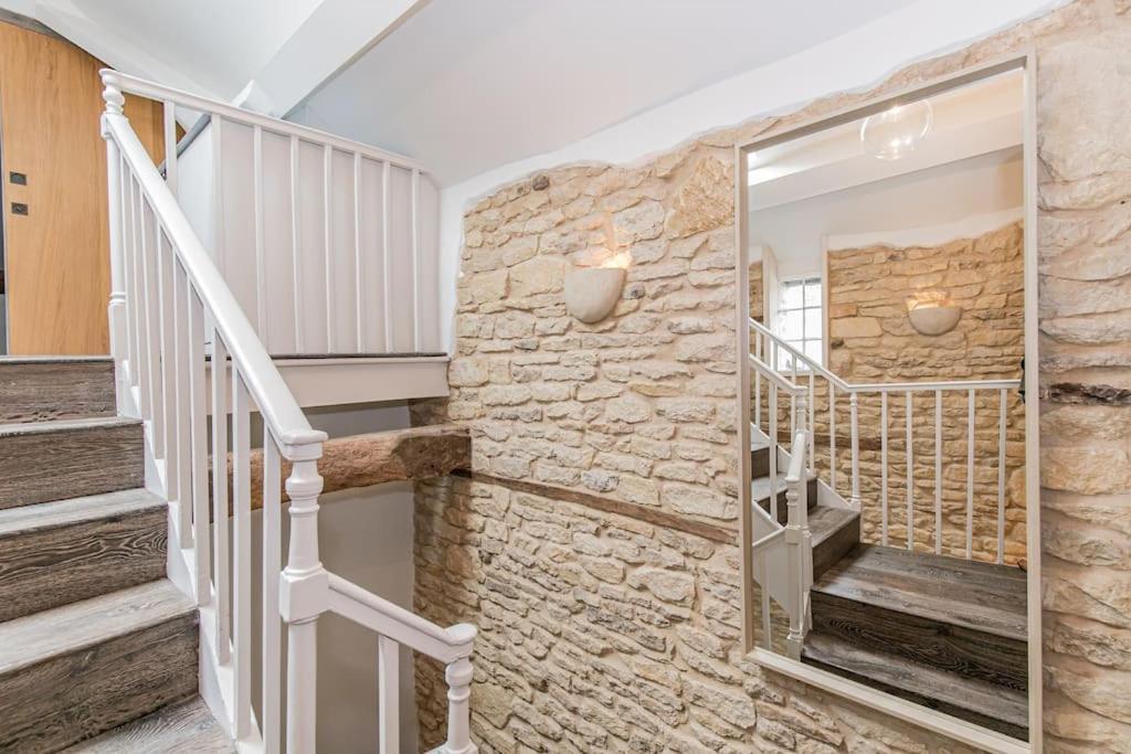 Oxfordshire Living - The Vanbrugh Apartment - Woodstock Eksteriør billede
